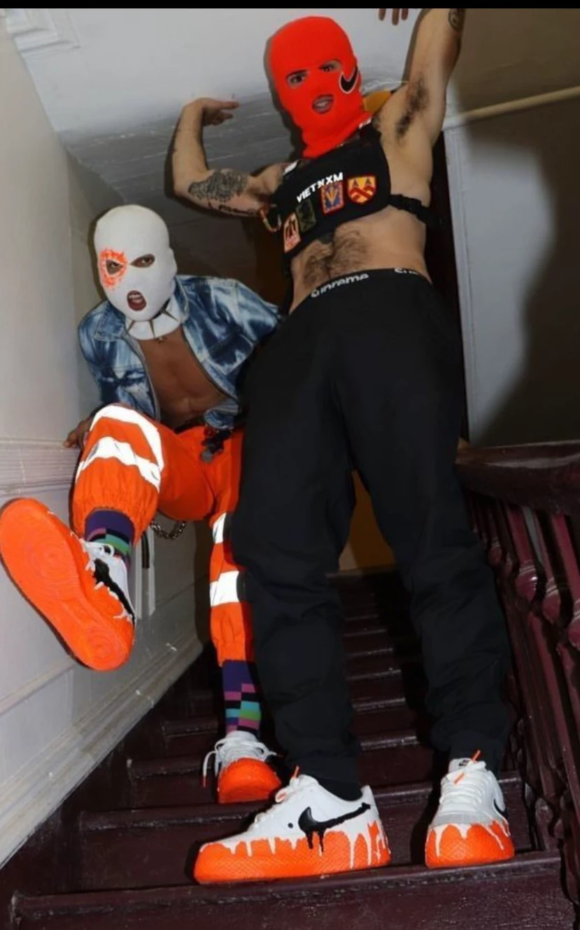 Thugs (fuck)  thumbnail