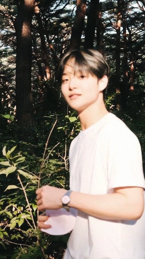 Park Jihoon thumbnail