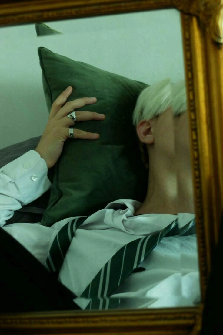 Draco Malfoy thumbnail