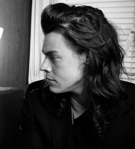 Harry Styles (young dad) thumbnail