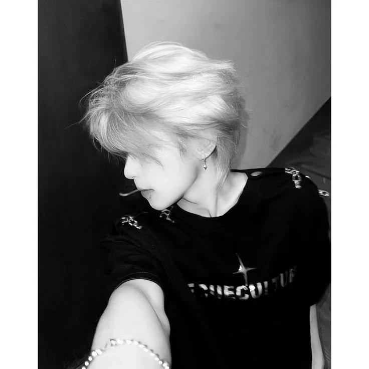 ๑ ‧  ₊  { 𝄞 }  ɴᴏʟᴀɴ ɪᴠᴀɴᴏᴠ { 🪽 }‧  °  ੭ ९ thumbnail