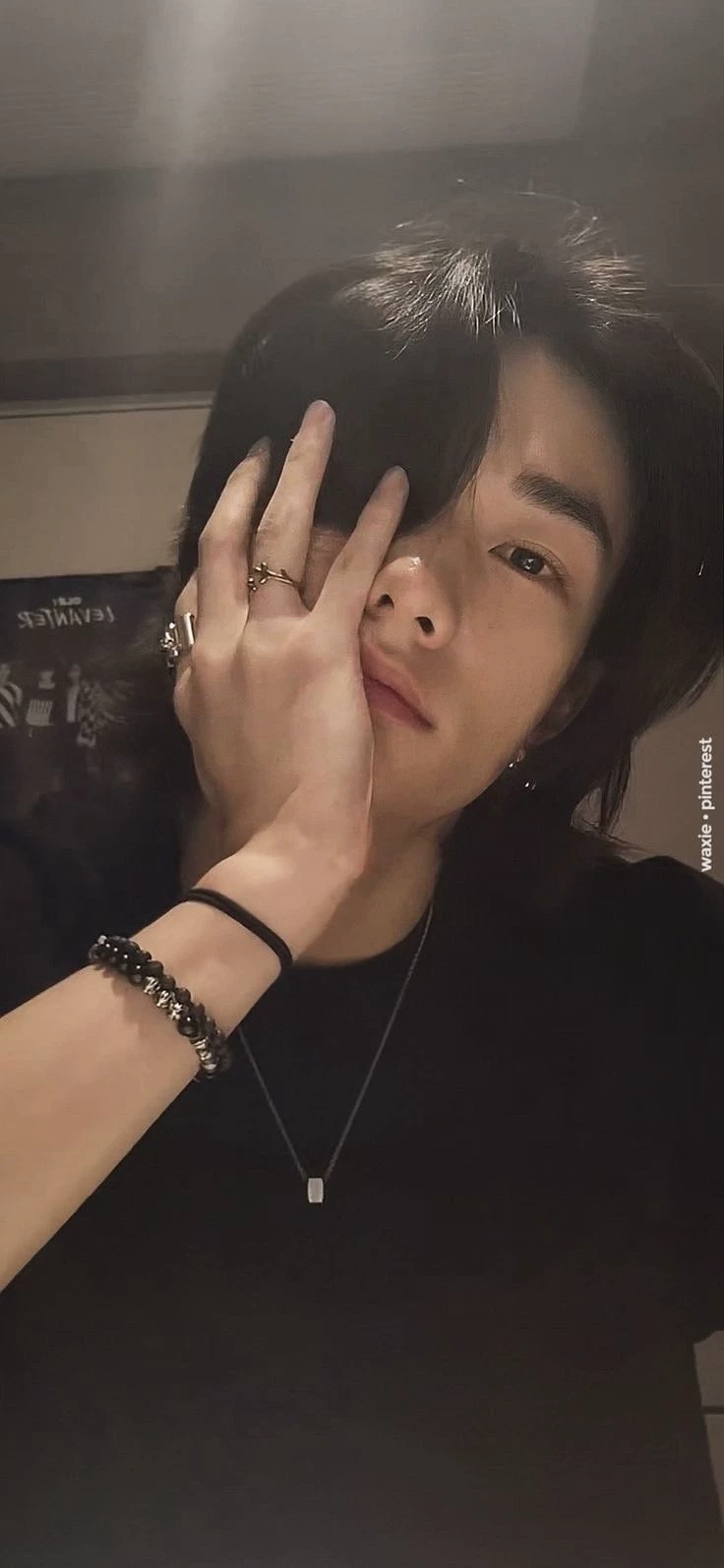 Hwang Hyunjin thumbnail