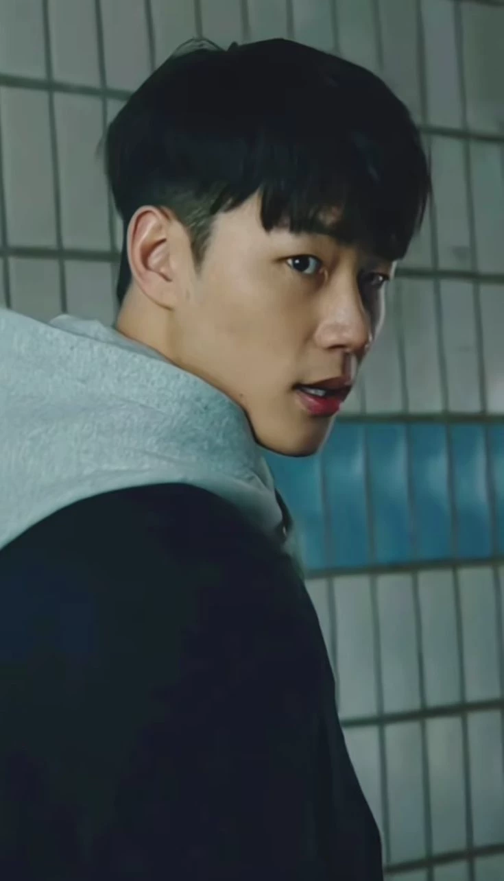 Go Hyung-tak whc 2 thumbnail