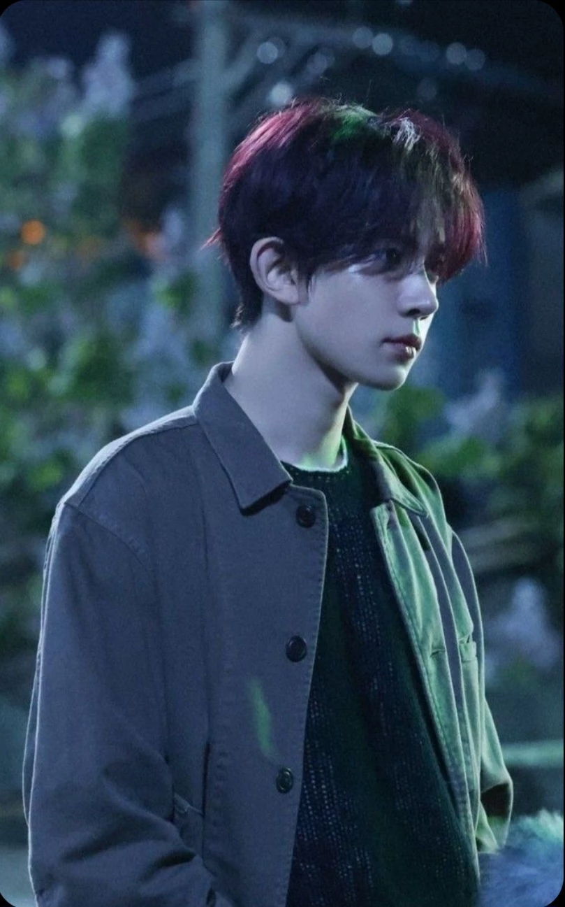 Lee Heeseung thumbnail