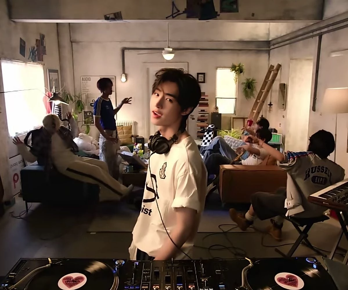 Park Sunghoon thumbnail