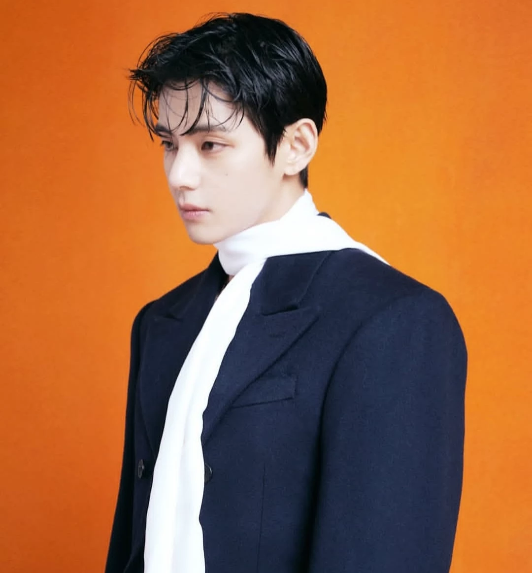 Kim taehyung  thumbnail