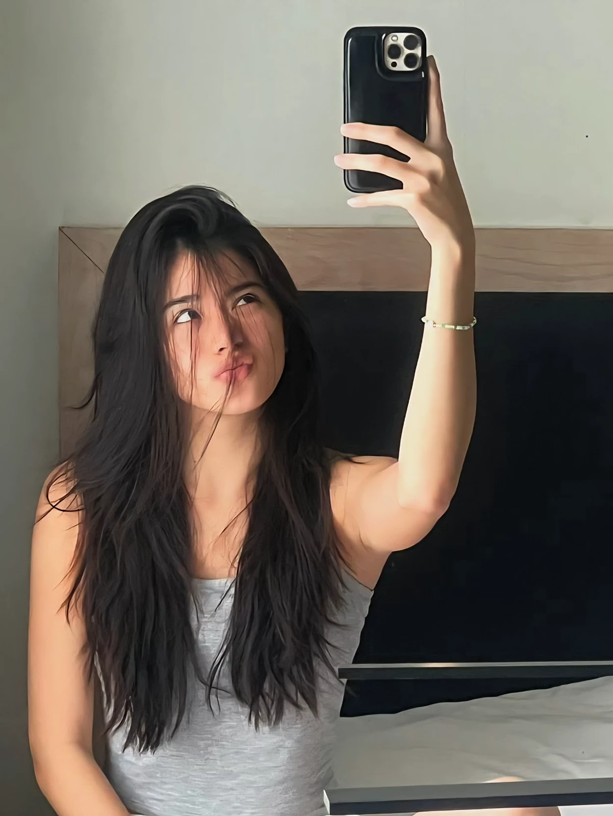 Aiah Arceta thumbnail