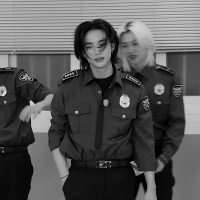 Hyunjin thumbnail