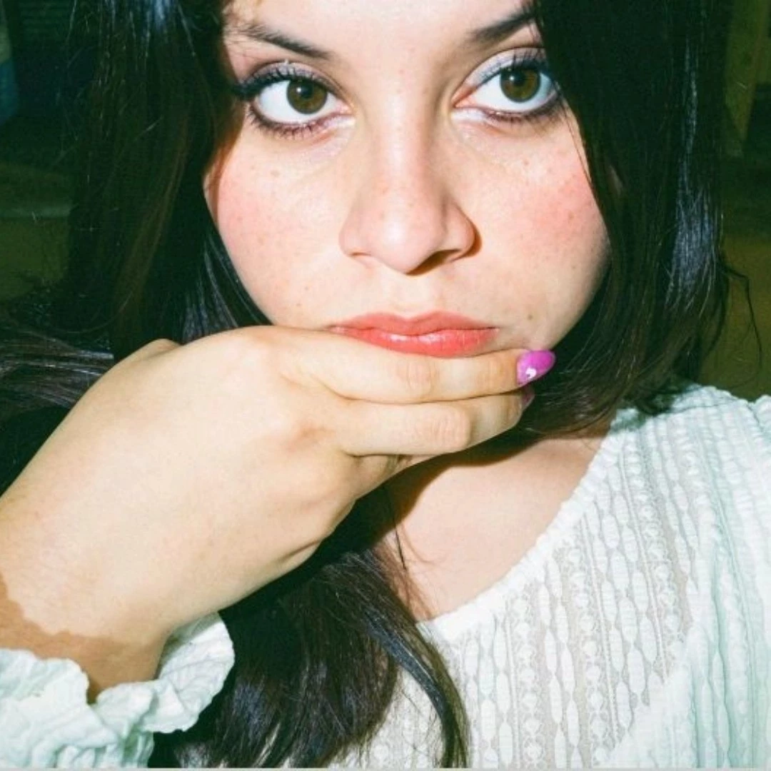 Becca 