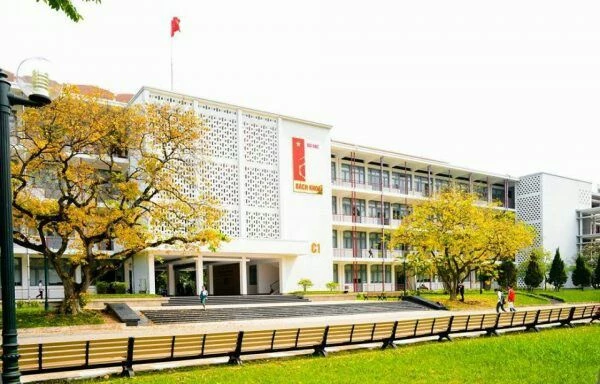 Đại học  thumbnail
