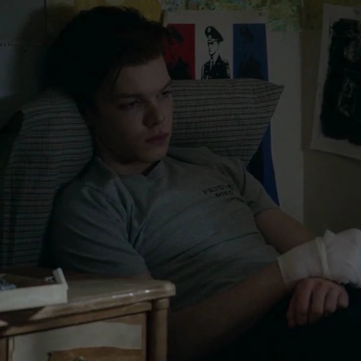 Ian Gallagher thumbnail