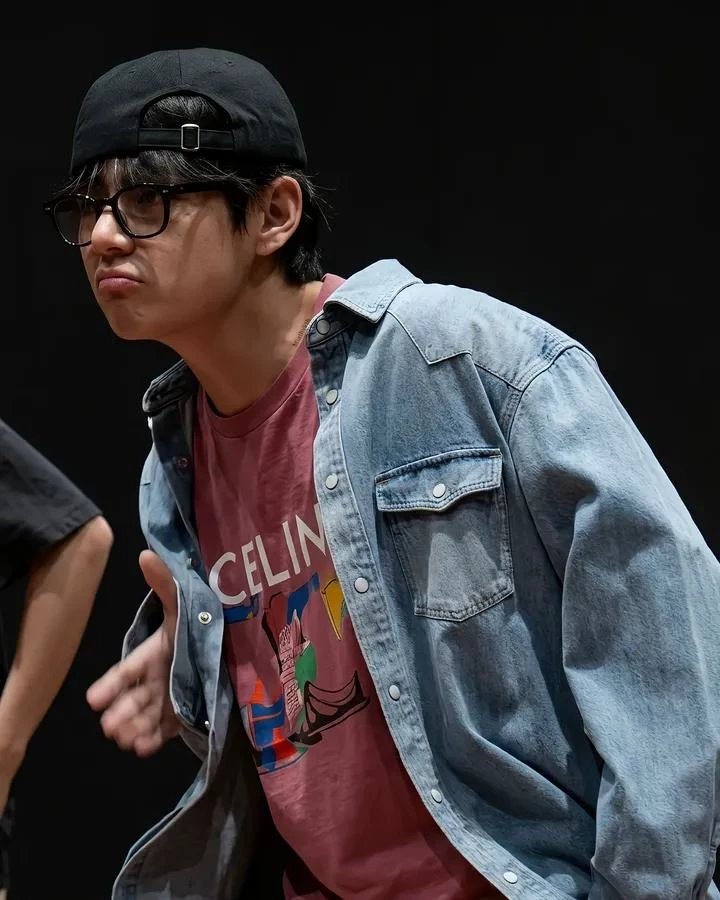 Taehyung  thumbnail