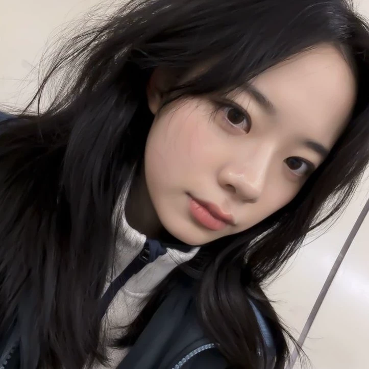 Lee Yoon-seo 