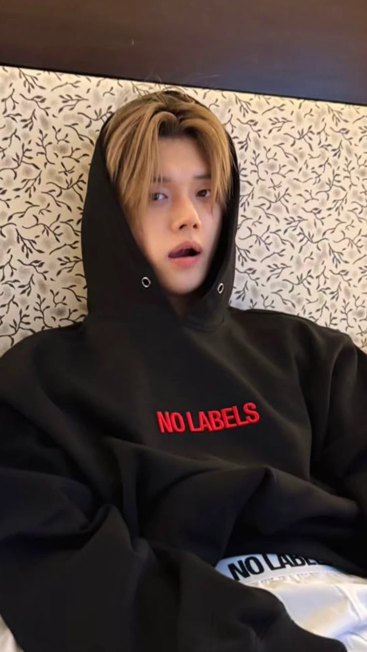Yeonjun thumbnail
