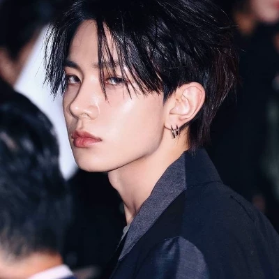 Lee Heeseung thumbnail