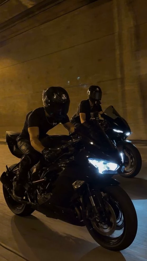 American bikers tourist thumbnail
