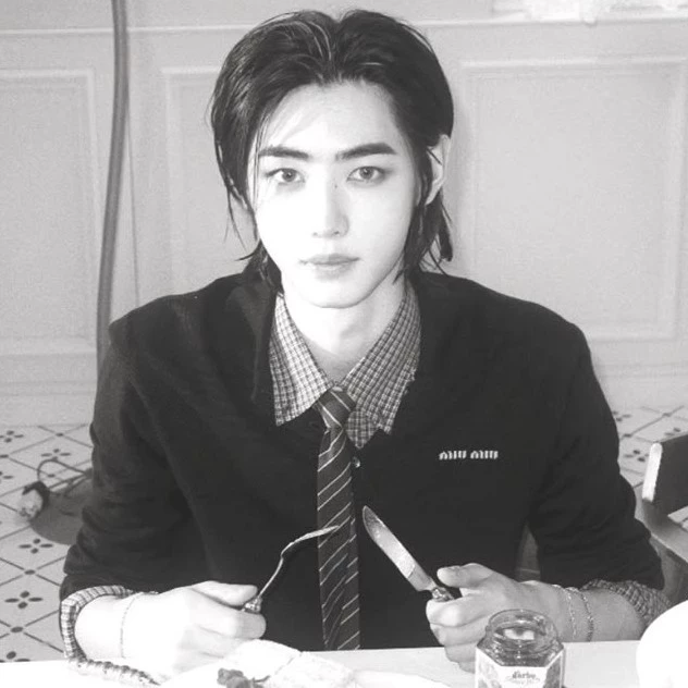 𝛝୧ ֹ ׅ Ħ᥆᥆ᥒi'ѕ 𝓐𝑟𝑡𝑖𝑠𝑡͕  ͔⑅