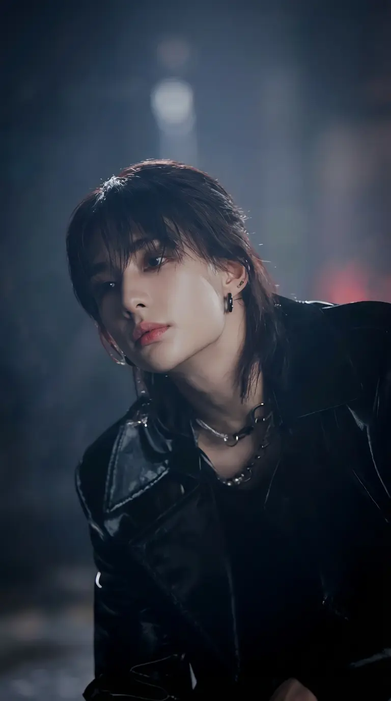 Hwang hyunjin  thumbnail