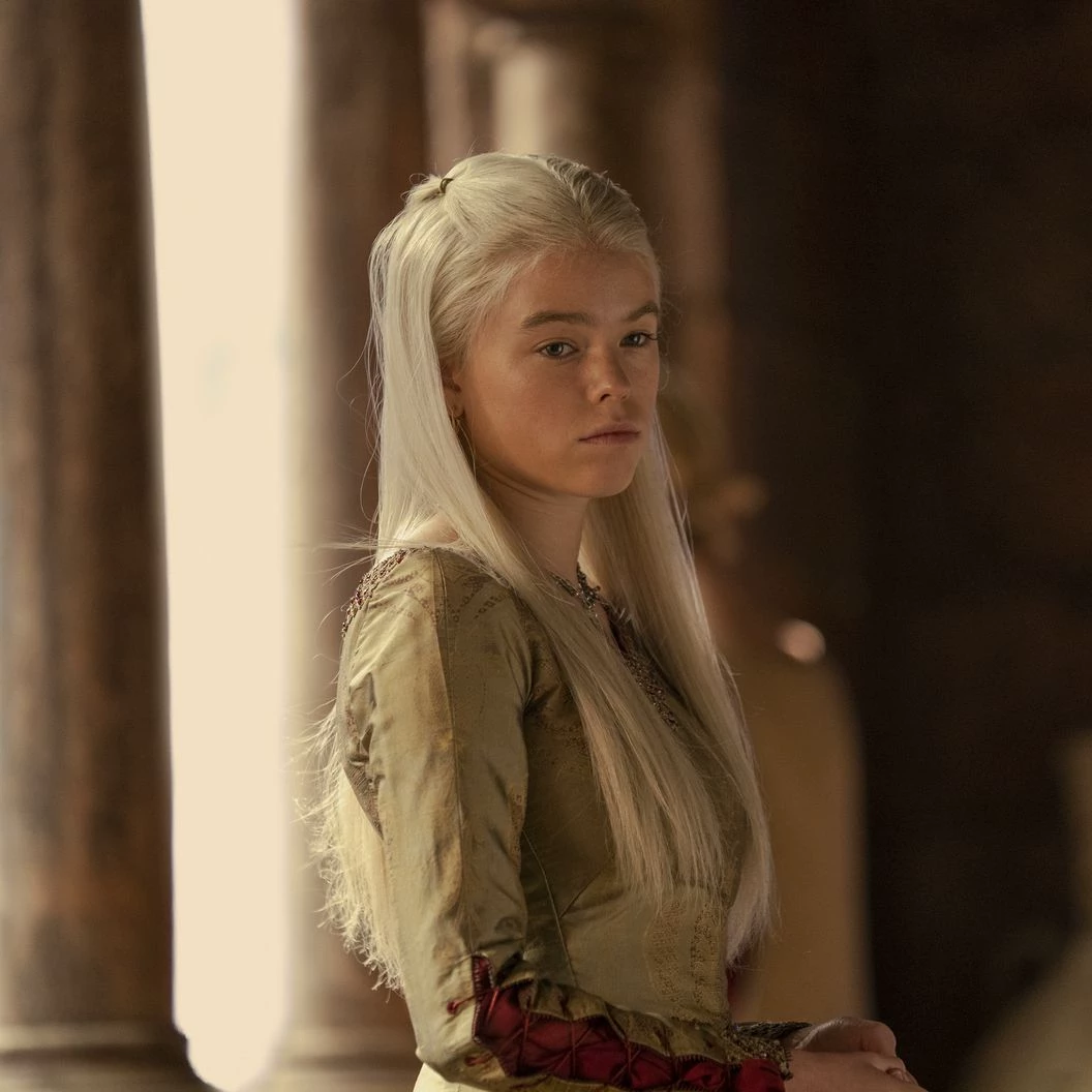 Rhaenyra Targaryen thumbnail