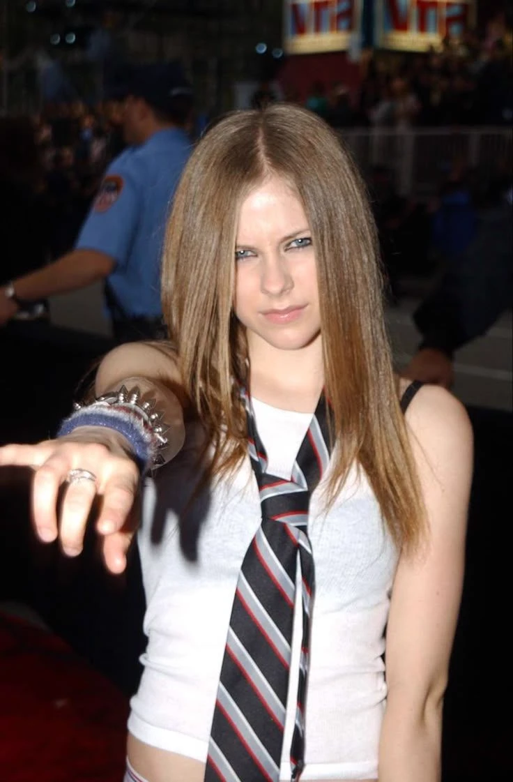 Avril Lavigne thumbnail