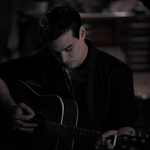 Simon Lewis thumbnail