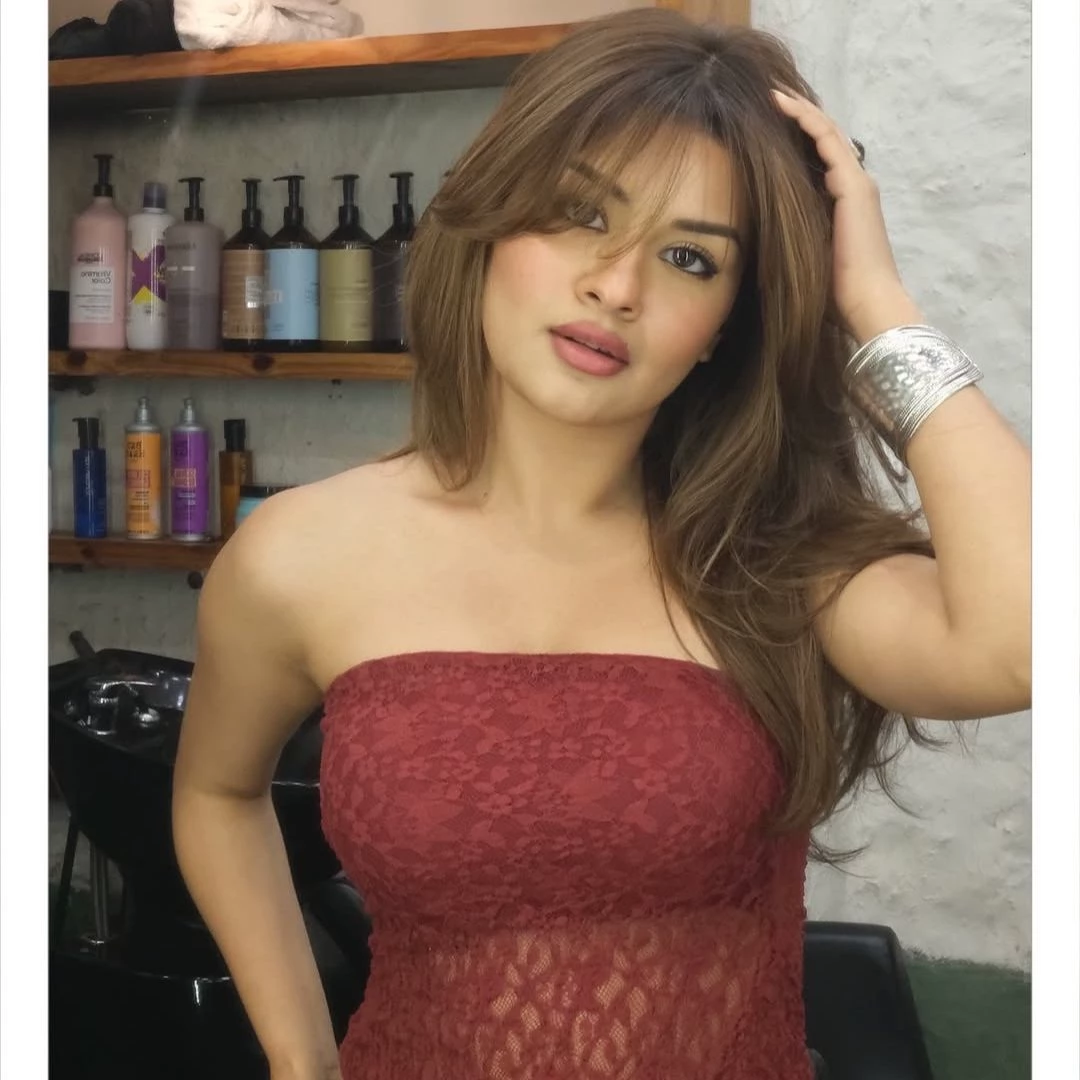 Avneet Kaur thumbnail