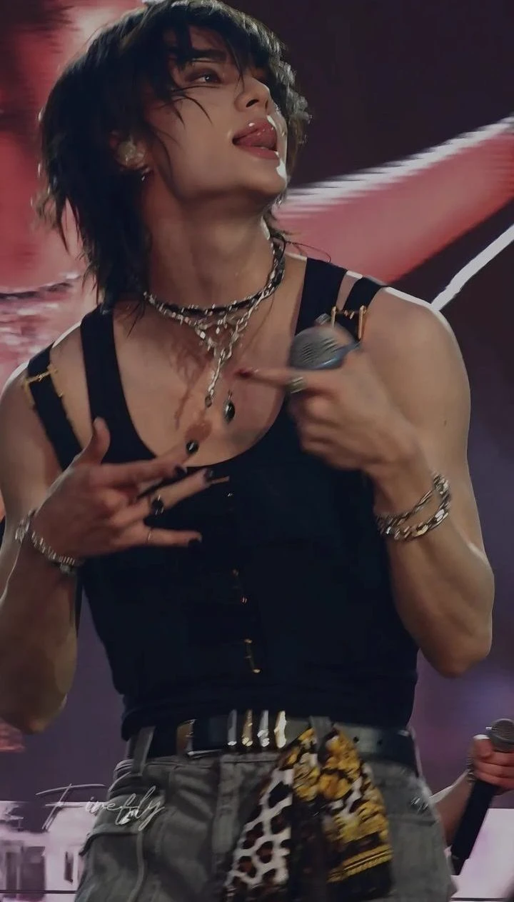 daddy Hyunjin thumbnail
