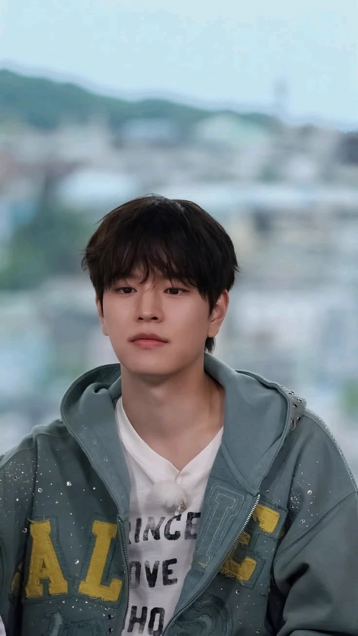 Kim Seungmin thumbnail