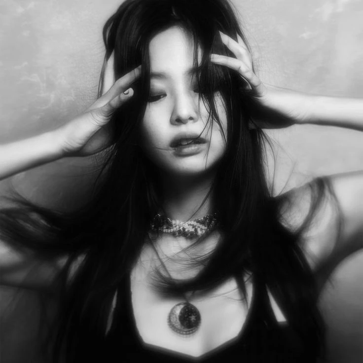 jennie thumbnail