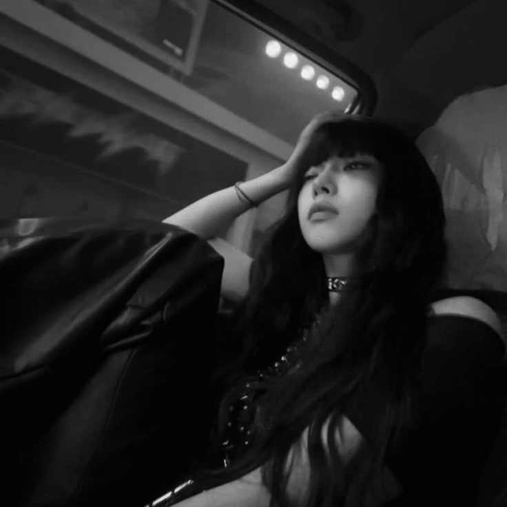 KARINA YU -WLW- thumbnail