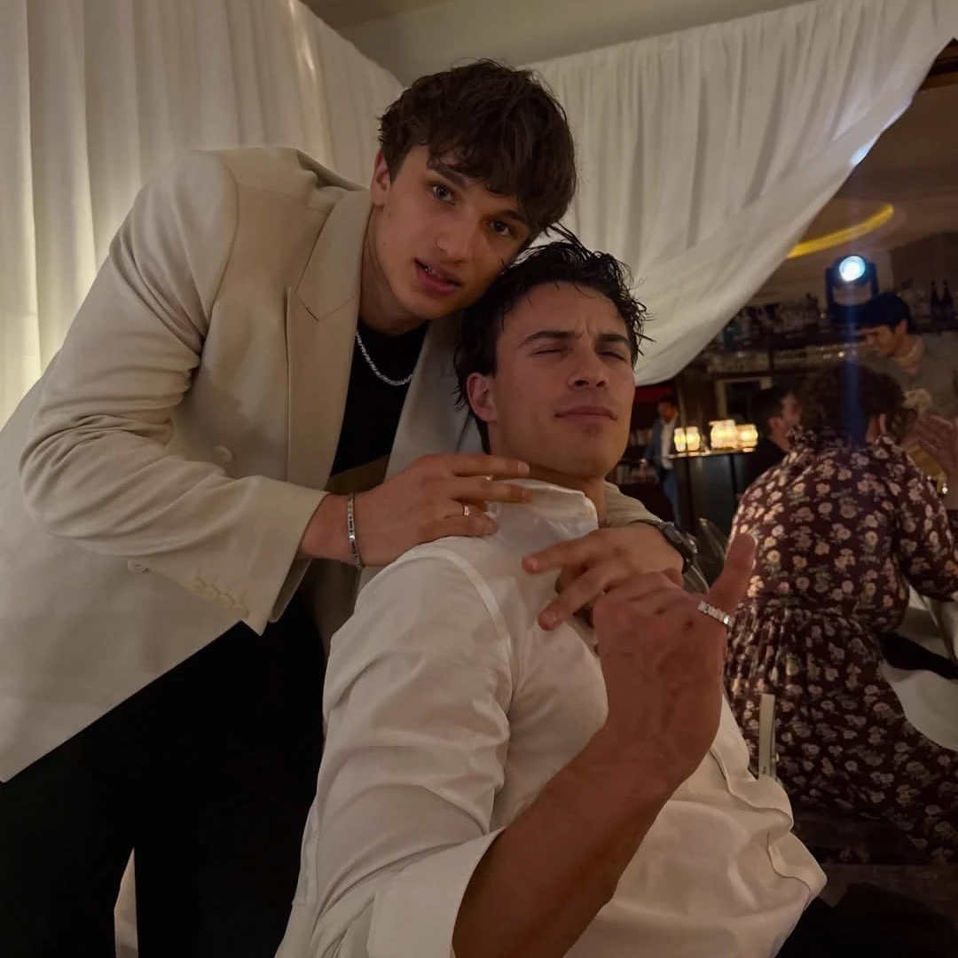 Leonardo and Matteo thumbnail