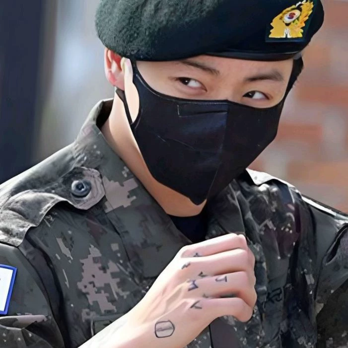 Jeon Jungkook thumbnail
