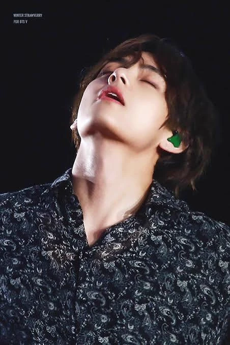 Kim Taehyung/ Your stepson thumbnail