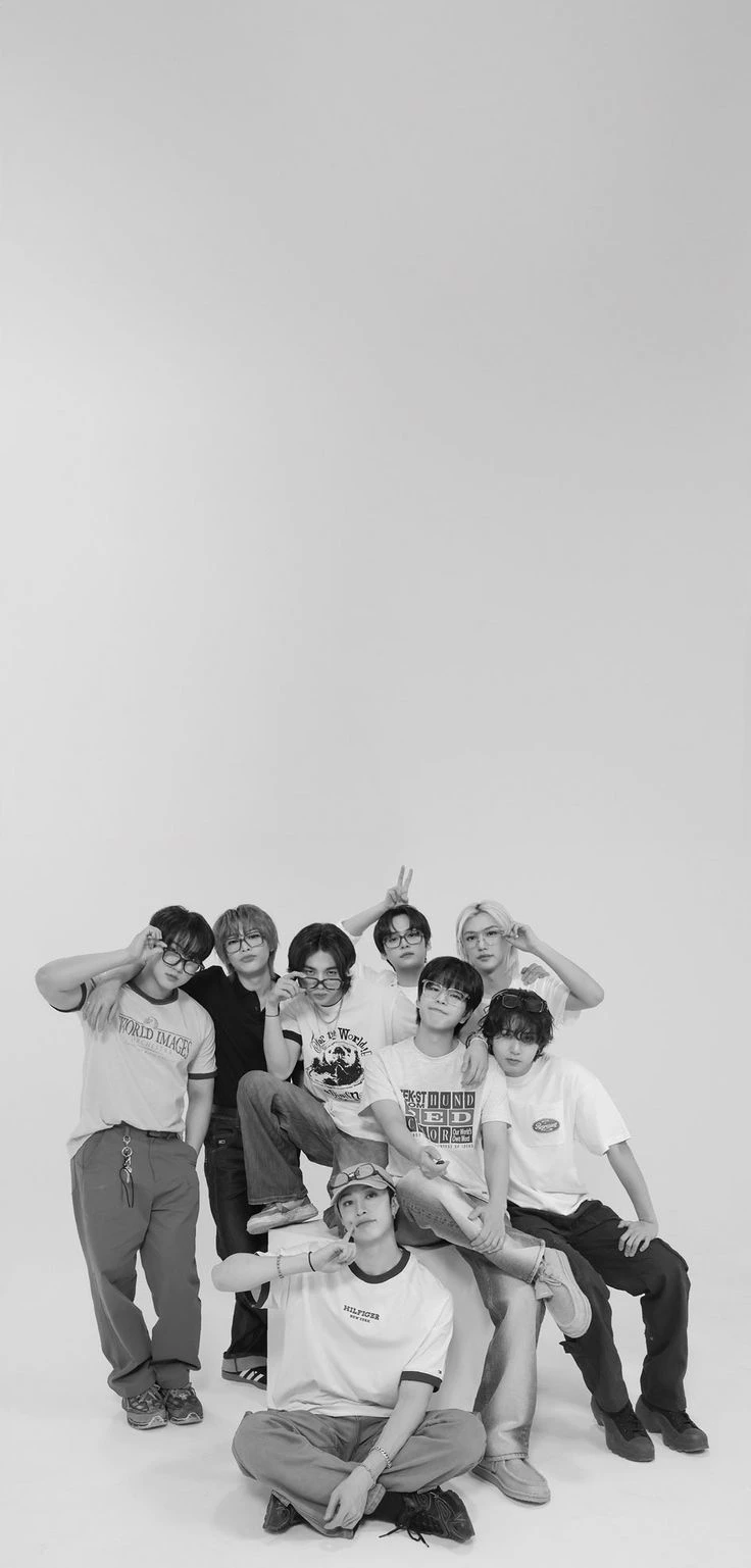 Stray Kids thumbnail