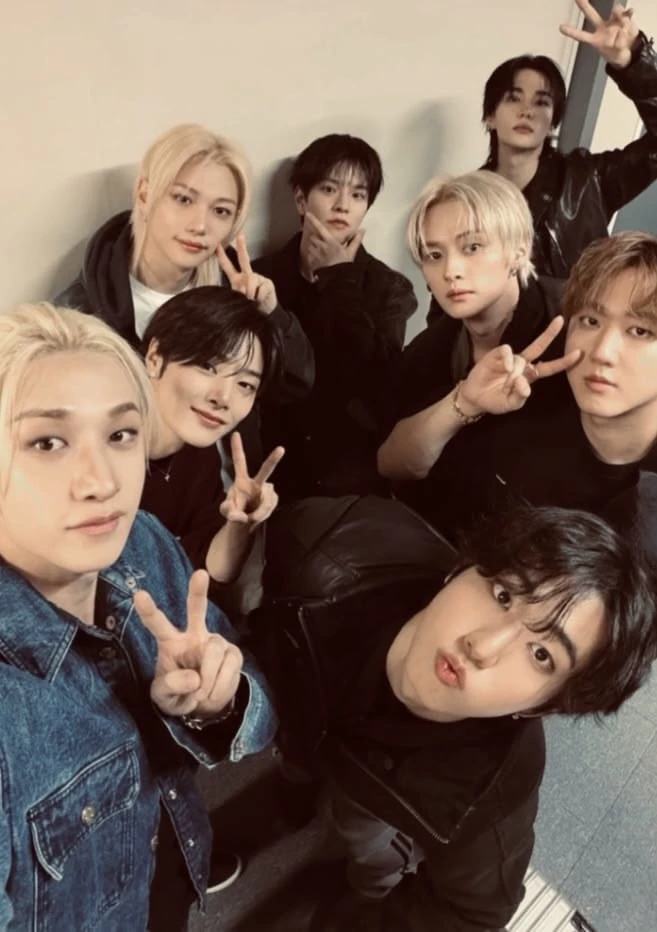 Stray Kids thumbnail