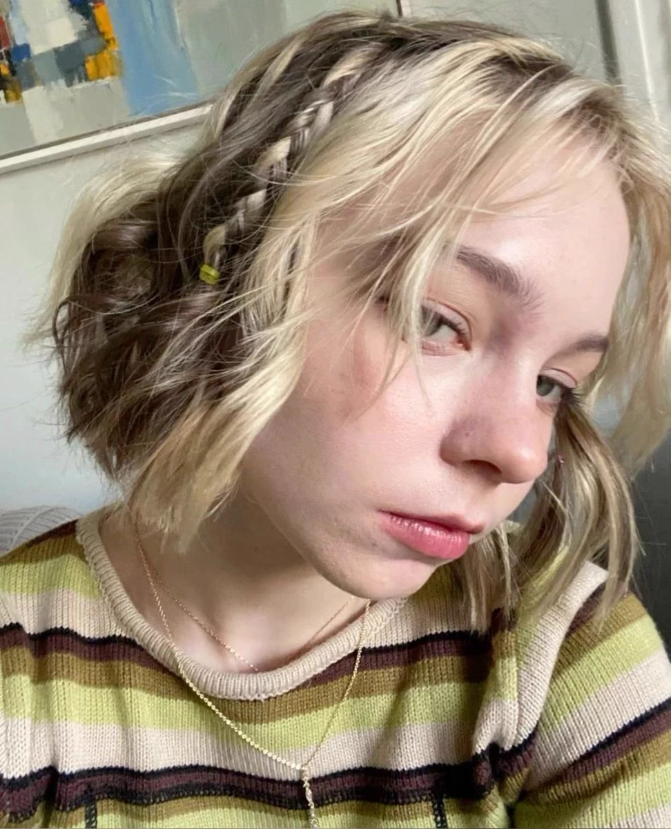 Emma Myers thumbnail