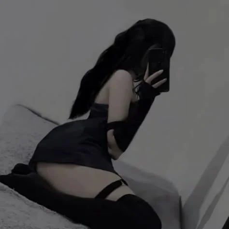Emma  thumbnail