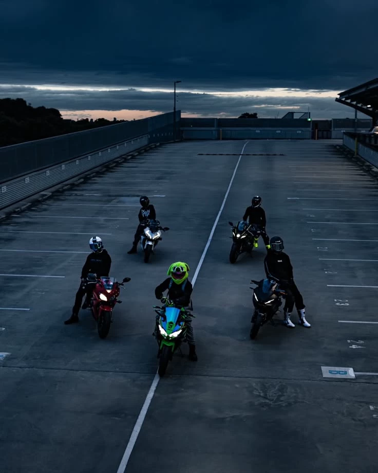 bikers thumbnail