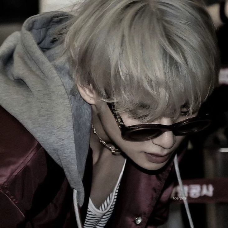 Kim Taehyung thumbnail