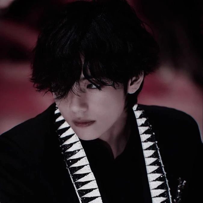 Kim Taehyung thumbnail
