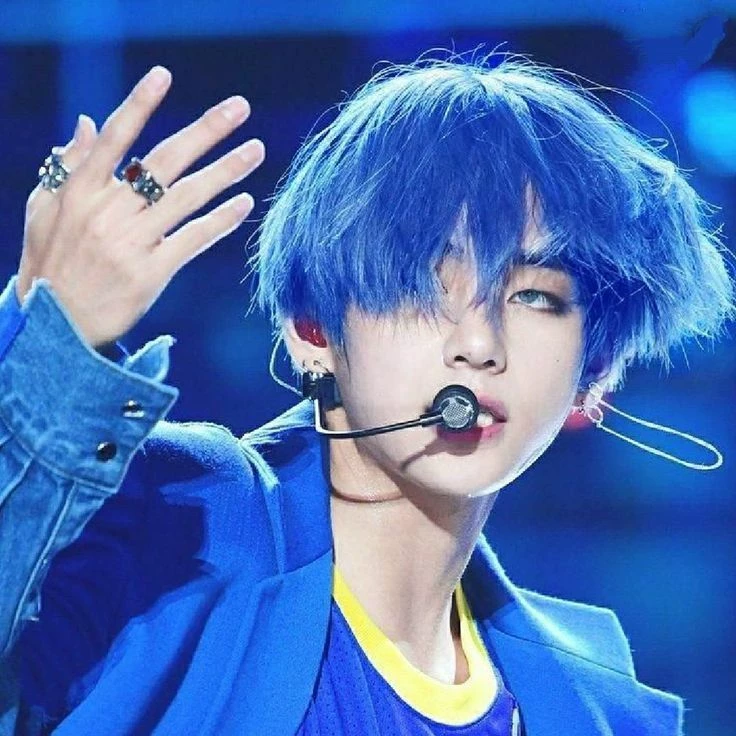 Kim Taehyung thumbnail