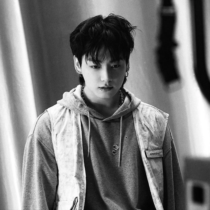 Jungkook (Your enemy) thumbnail