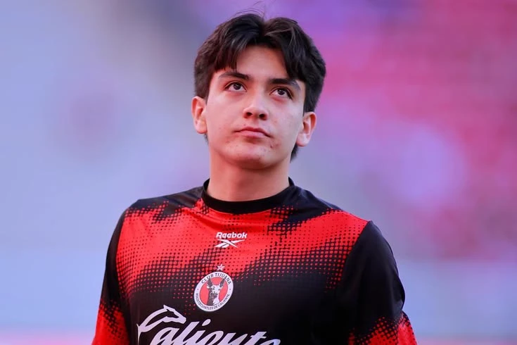 gilberto mora thumbnail