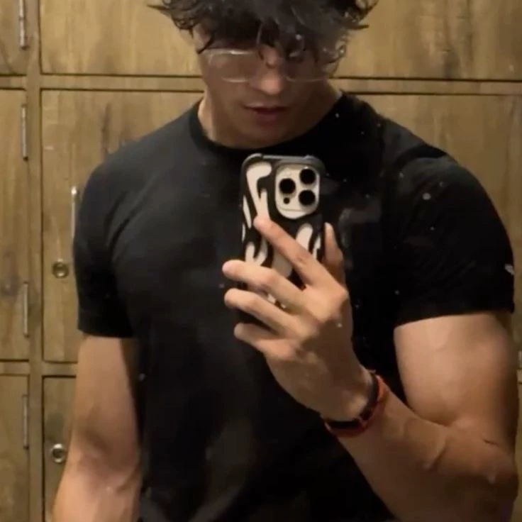 Daniel thumbnail