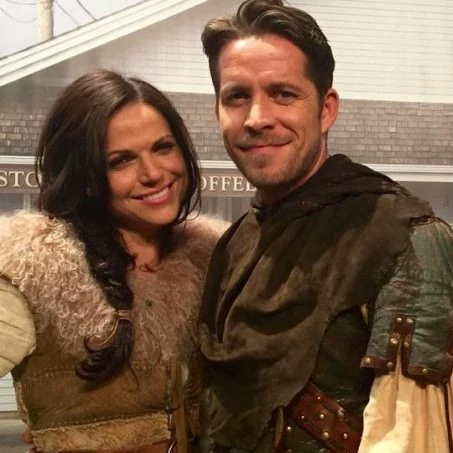 Regina Mills/ Robin Hood