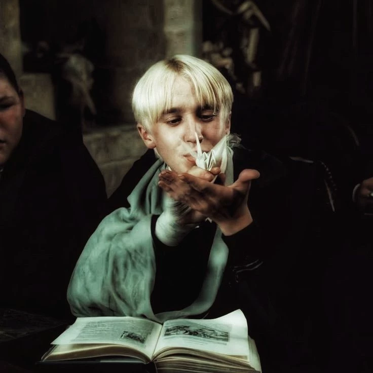 Draco Malfoy thumbnail