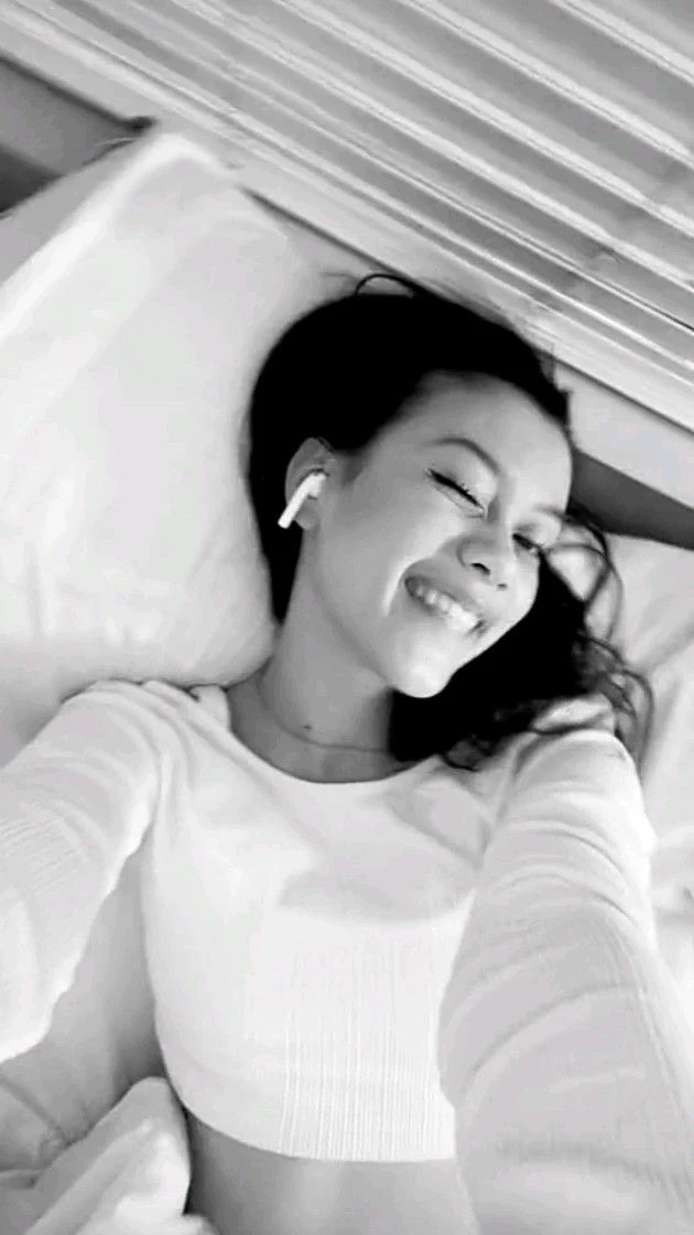 Megan Skiendiel - WLW thumbnail