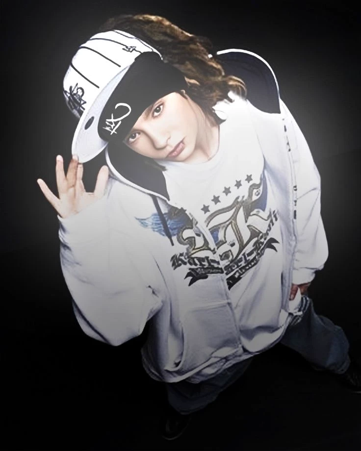 Tom Kaulitz thumbnail