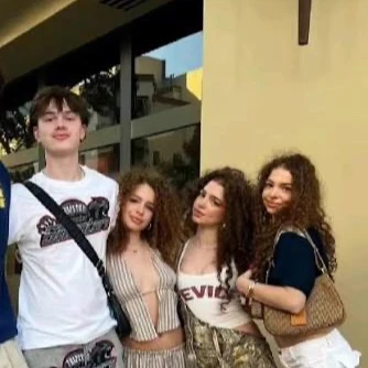 Kalogeras sisters + Noah Risling thumbnail