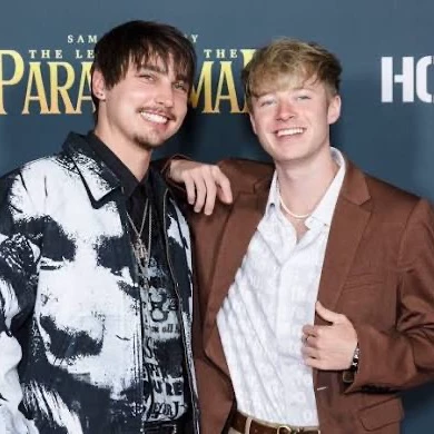 sam and colby thumbnail